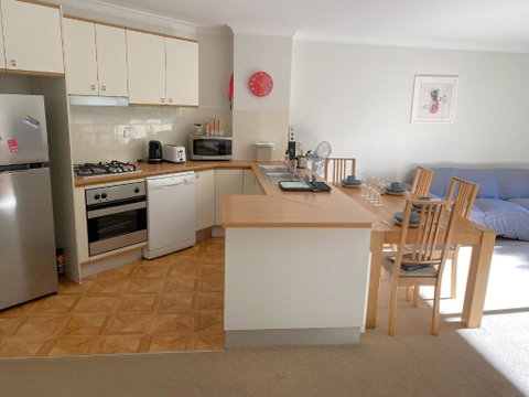 Quiet And Convenient - Accommodation Kalgoorlie 3