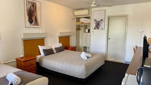 Quirindi Sunflower Motor Inn - Accommodation Kalgoorlie 1