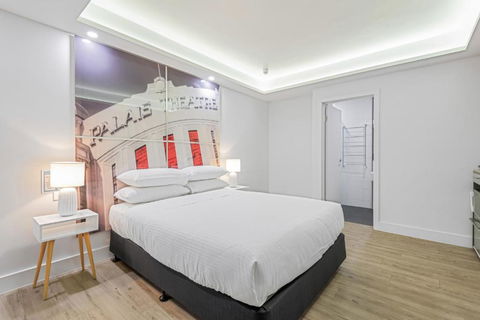 Quirky Studio With Sleek Decor In St Kilda - Accommodation Kalgoorlie 0