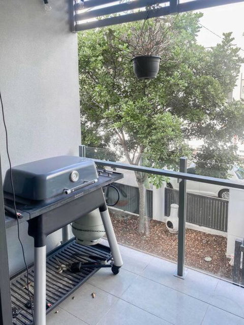 Quite 2B2B Family Home W Free Parking, BBQ - Accommodation Kalgoorlie 3