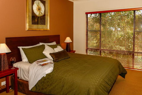 Rainbow Trail Chalets - Accommodation Kalgoorlie 2