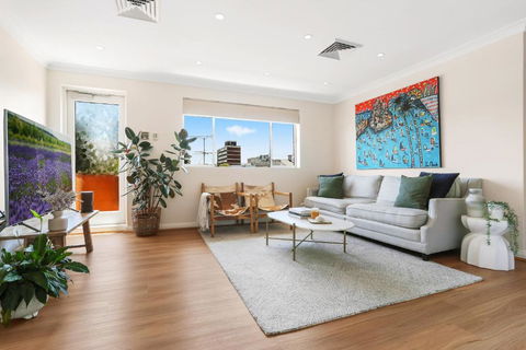 Randwick L 3 Bedroom Apartment + Parking - Accommodation Kalgoorlie 0