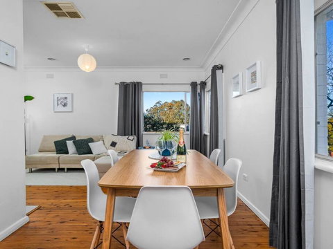 Read Place Retreat - Accommodation Kalgoorlie 0