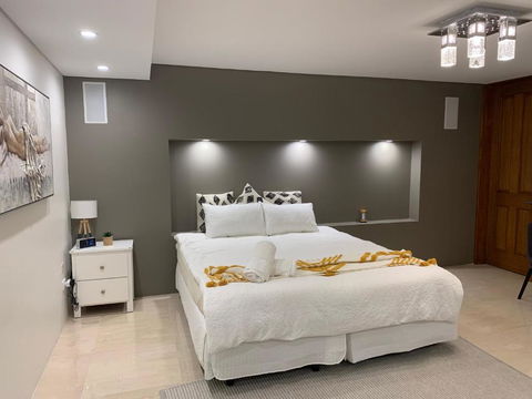 Putney Studio, Short Drive To Parklands & Olympic Park - Accommodation Kalgoorlie 3