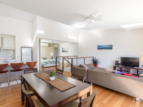 Rainbow Surf 4 - Accommodation Kalgoorlie 3