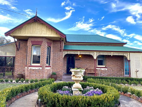Avoca House - Circa 1900 Gorgeous Federation Home - Accommodation Kalgoorlie 1