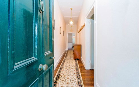 Azile 1875 Heritage Victorian Duplex - Accommodation Kalgoorlie 0