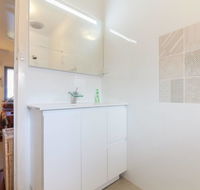 B7 Close to UWA Swan River Cafes and The New Children's Hospital - Accommodation Kalgoorlie