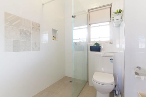 B7 Close To UWA, Swan River, Cafes And The New Children's Hospital - Accommodation Kalgoorlie 1