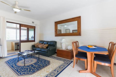 B9 Close To UWA, Swan River, Cafes And The New Children's Hospital - Accommodation Kalgoorlie 2