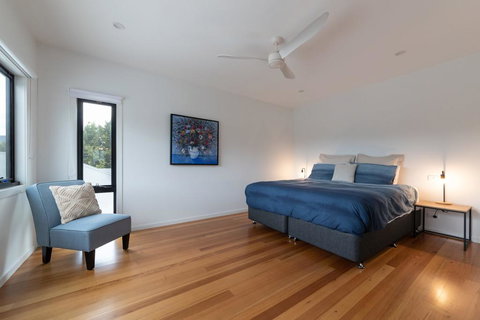 Balcony To Bogong - Modern House Ten Minute Stroll To Town - Accommodation Kalgoorlie 3