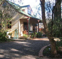 Ballarat cottages incorporating yarrowee cottage and Admirals cottage - Accommodation Kalgoorlie