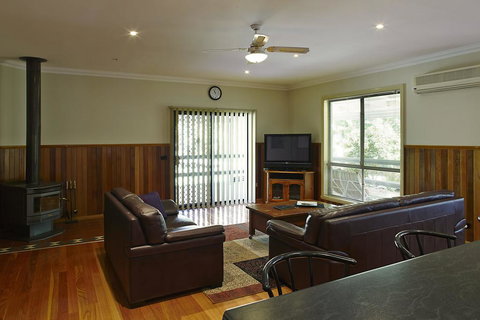 Banyandah - Accommodation Kalgoorlie 0