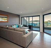 Barefoot Bliss  Fingal Bay - Accommodation Kalgoorlie
