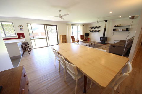 Barefoot Bungalow At Hat Head - Accommodation Kalgoorlie 1