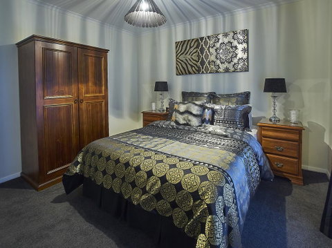 Barossa Elegance - Accommodation Kalgoorlie 1