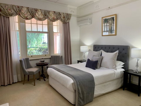 Barossa House - Accommodation Kalgoorlie 2