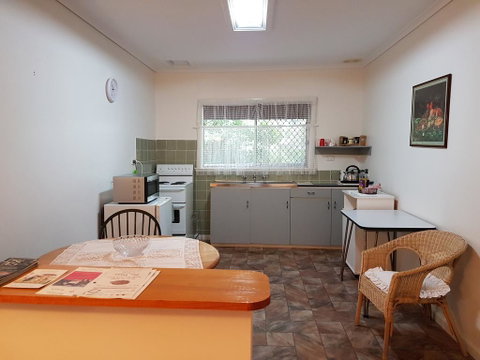 Basedow Units Tanunda - Accommodation Kalgoorlie 3