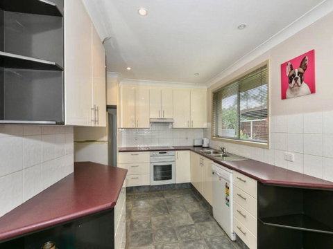 Bass House - Accommodation Kalgoorlie 2