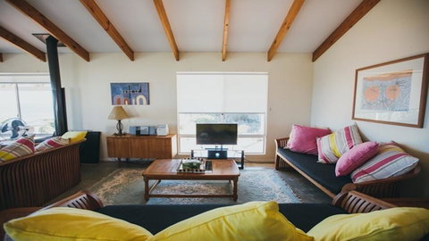 Bay Beach House - Accommodation Kalgoorlie 2