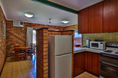 Bayside Holiday Apartments - Accommodation Kalgoorlie 3