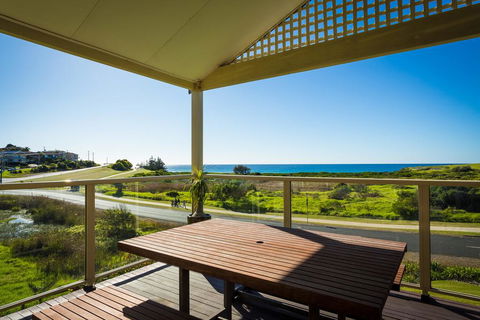 Beach Breakers Apartment - Stunning Views - Accommodation Kalgoorlie 1