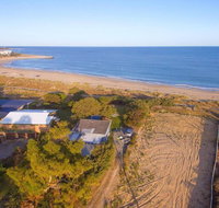 Beach Cottage In The Heart Of Mandurah - Accommodation Kalgoorlie