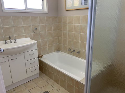 Beach Haven Villa - Accommodation Kalgoorlie 3