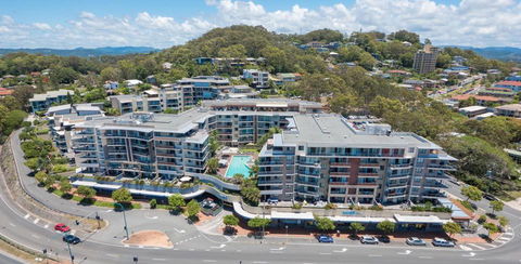 Beach Side Ocean Burleigh Heads 3 Bedroom Family Accomodation - Accommodation Kalgoorlie 0