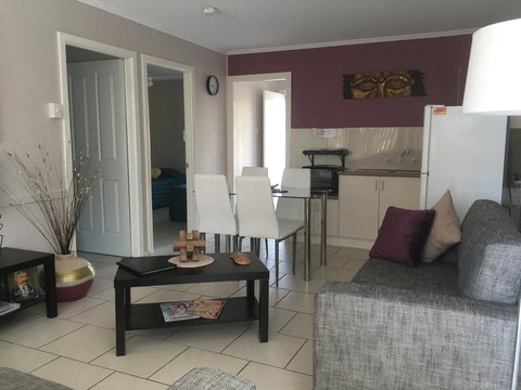 Beachlander Holiday Apartments - Accommodation Kalgoorlie 3