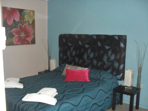 Beachlander Holiday Apartments - Accommodation Kalgoorlie 2