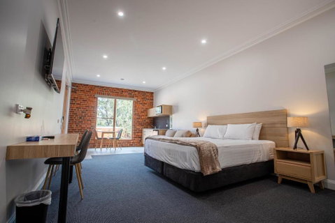 Red Waratah Accommodation - Accommodation Kalgoorlie 2