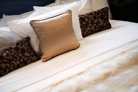 Redearth Boutique Hotel - Accommodation Kalgoorlie 2