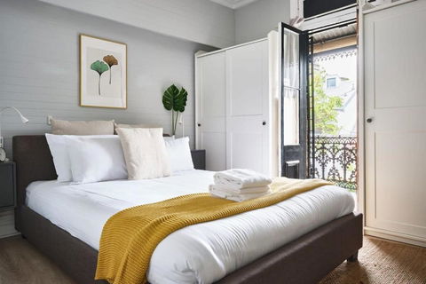 Redfern Classic Terrace - Parking And Balcony - Accommodation Kalgoorlie 2