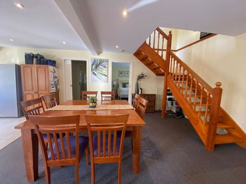 Reel & Relax: 3BR Beach House - Fish, Swim, Surf - Accommodation Kalgoorlie 0