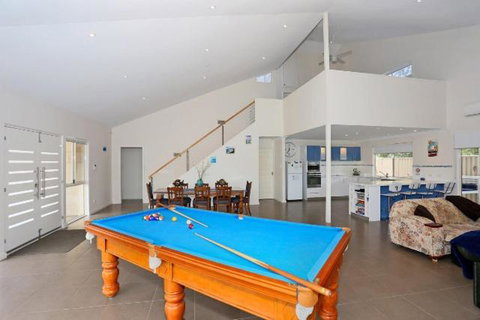 Relax At Falcon By The Bay - Accommodation Kalgoorlie 1