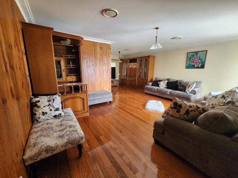 Relax, Refresh, Rejuvenate In Luxury And Convenience - Accommodation Kalgoorlie 3