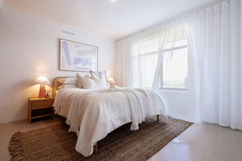 Renovated Apartment With Ocean Views - Accommodation Kalgoorlie 0