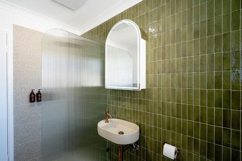 Renovated Apartment With Ocean Views - Accommodation Kalgoorlie 1