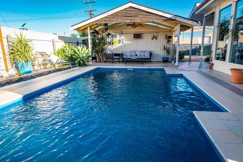 Resort On Morgan With Beautiful Private Pool, Pet Friendly - Accommodation Kalgoorlie 0
