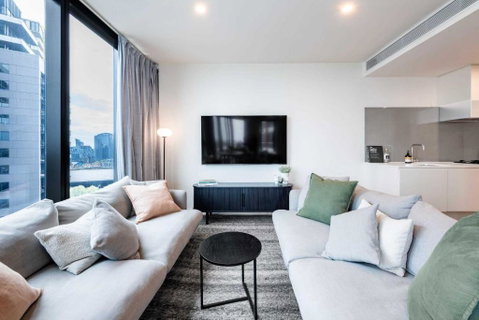 Resort Style Living 2 Bed Apt With Pool BBQ - Accommodation Kalgoorlie 0