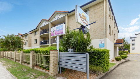 Resort Style Unit Across From The Water - Accommodation Kalgoorlie 1