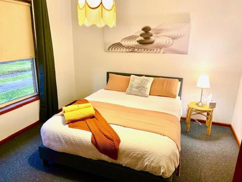 Retro Riverside Redan, Ballarat - Accommodation Kalgoorlie 1