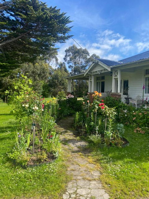River Front Estate - Accommodation Kalgoorlie 0
