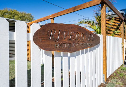 Riverdale Boutique Townhouses No 12 - Accommodation Kalgoorlie 0