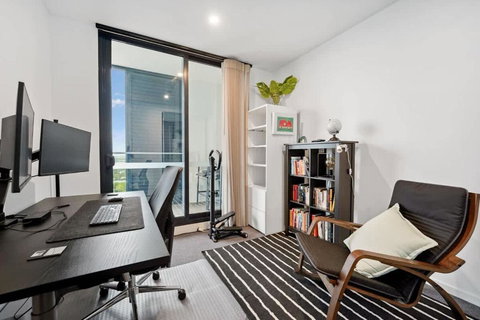 Riverina - Ultimate Footscray Getaway With Parking - Accommodation Kalgoorlie 3