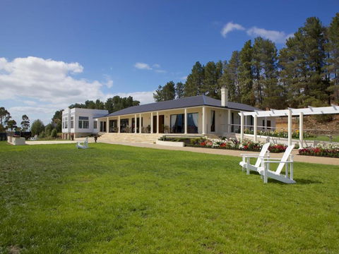Riversdale Estate Cottages - Accommodation Kalgoorlie 0