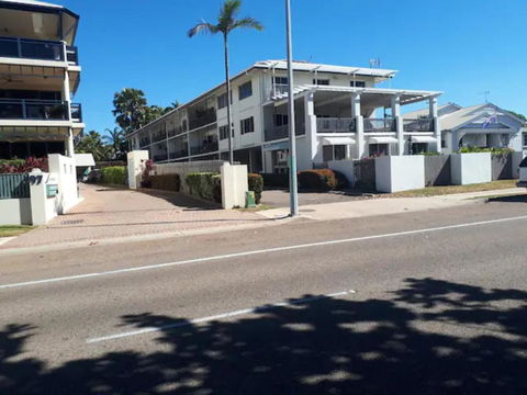 Residential Two-bedroom Unit On The Strand, Self-check In, Wi-fi - Accommodation Kalgoorlie 3