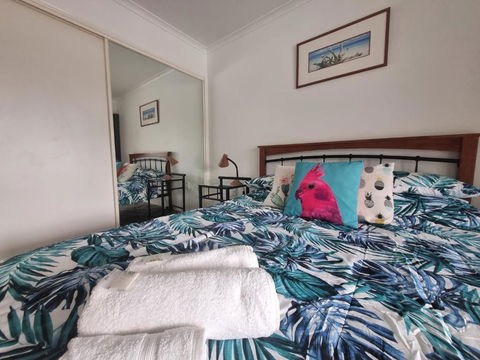 Residential Two-bedroom Unit On The Strand, Self-check In, Wi-fi - Accommodation Kalgoorlie 2