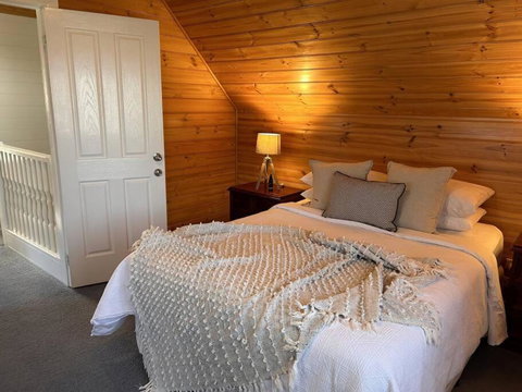 Sails - Elegant, Spacious Beach Villa - Accommodation Kalgoorlie 1